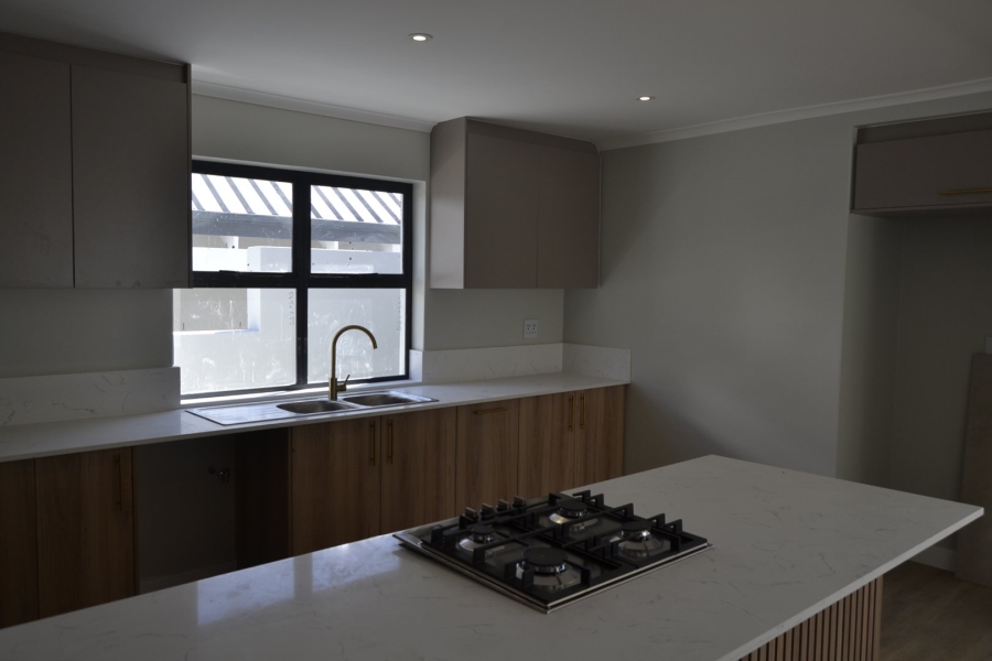 3 Bedroom Property for Sale in Mzuri Estate Western Cape